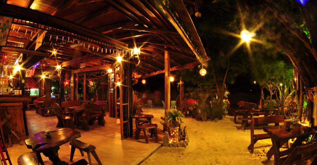 Baia Baia Resort Phi Phi Don Exterior photo