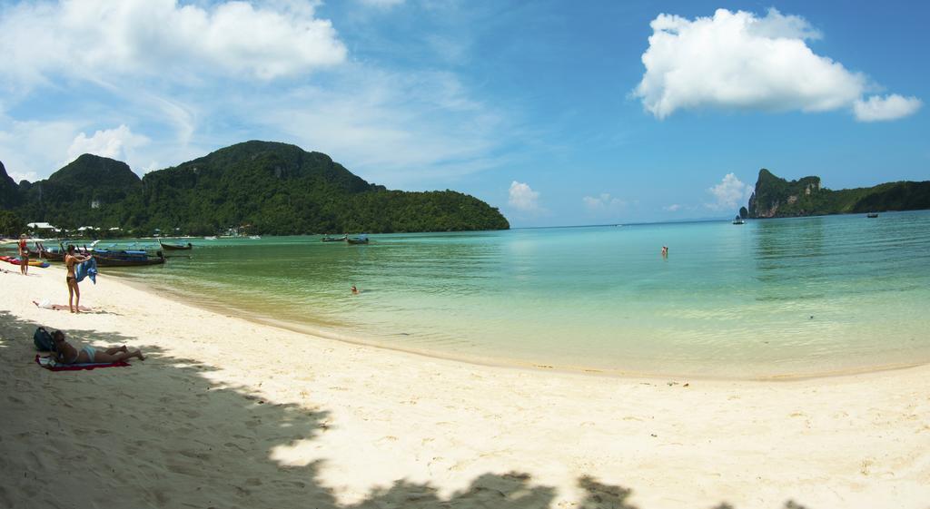 Baia Baia Resort Phi Phi Don Exterior photo