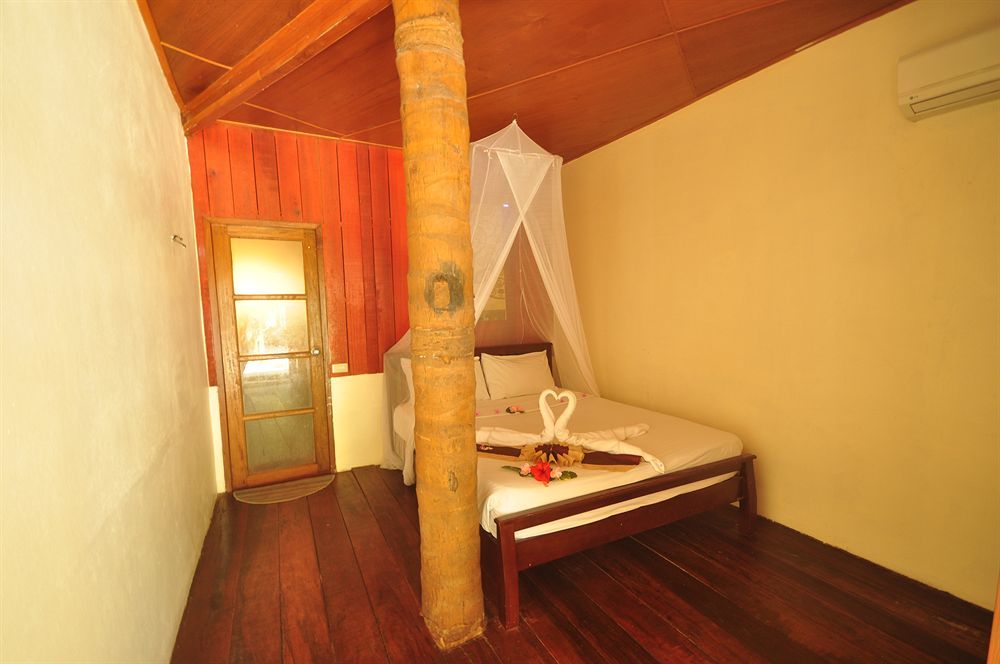 Baia Baia Resort Phi Phi Don Exterior photo